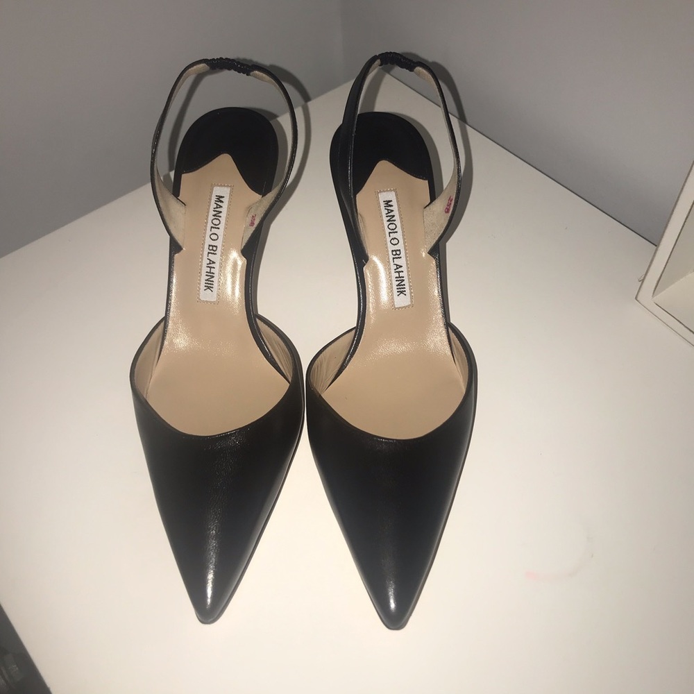 Manolo Blahnik Carolyne 70 Black new size 37 1/2